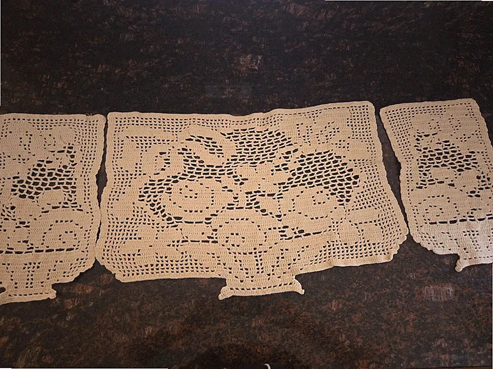 Vintage Crochet Recliner Arm Covers & Headrest Set Cream Lace La-Z-Boy Chair...